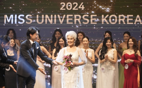 81-year-old model awarded ‘best dressed’ in Miss Universe Korea