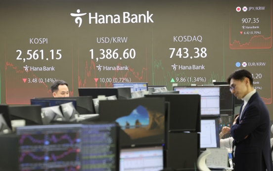 Seoul shares down despite Fed's rate cut; won sharply up