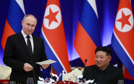 Putin finalizes N. Korea defense deal