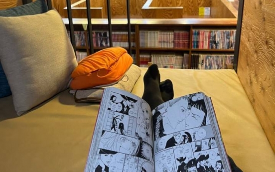 [Weekender] Comic book cafes: Korea's nostalgic escape for all ages