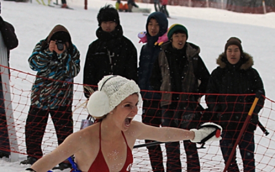 Bikini ski contest warms up the cold slope