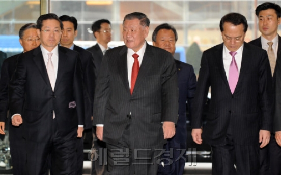Chung takes over symbolic Hyundai office