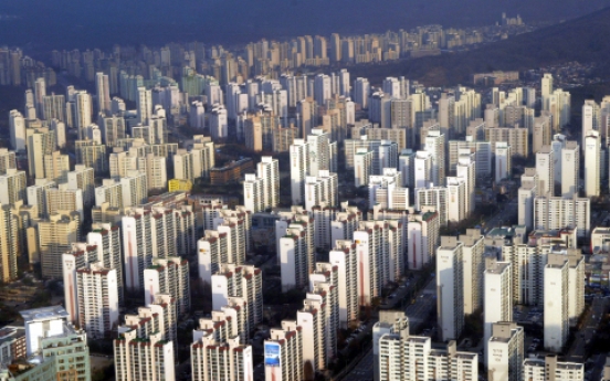 [News focus] 44% of Korea’s tenants now rent
