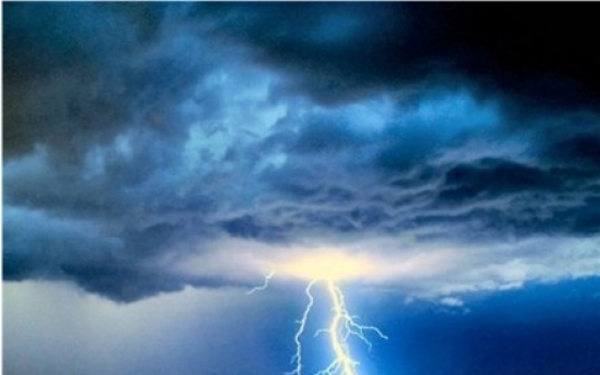 Pa. man survives lightning strike at campsite
