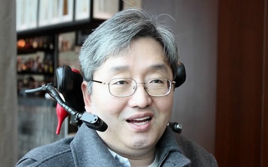 Korea’s Stephen Hawking wins W3.8b in suit