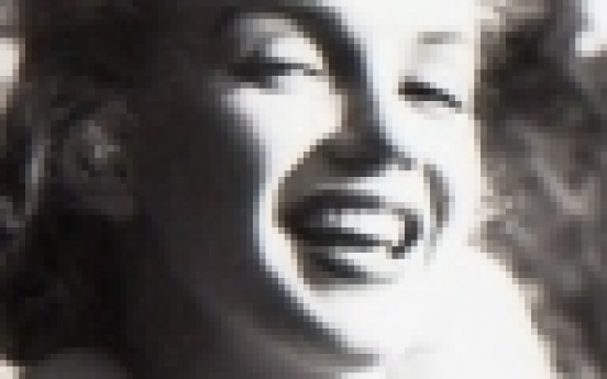Rare photos of young Marilyn Monroe surfaced