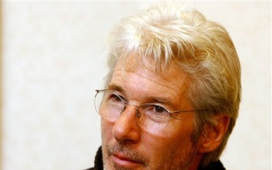 Buddhist star Richard Gere...to visit Korea for Templestay
