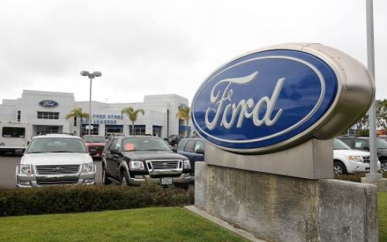 Ford, Chrysler take Q2 hit to position for growth