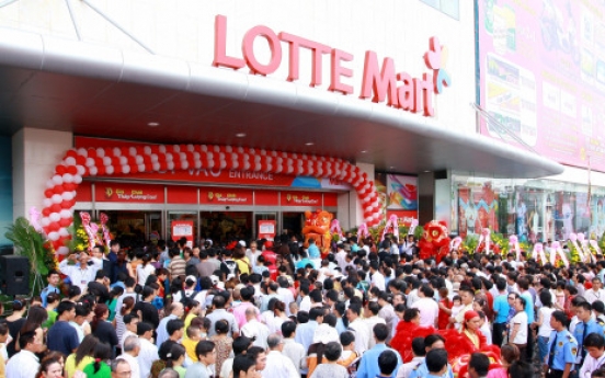 Korea’<b>s</b> retail rivals seek Vietnam expansion