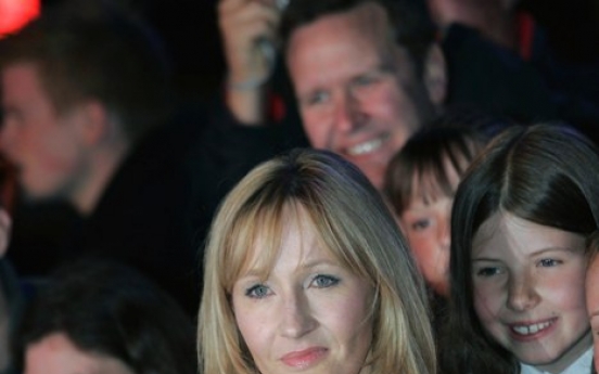 JK Rowling: UK press left me feeling under siege