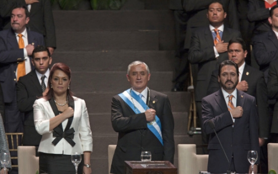 Guatemala president vows tough actions against crime