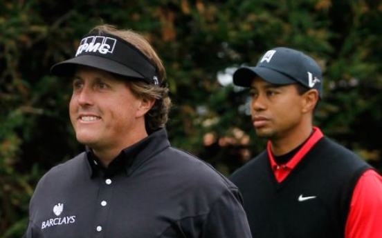 Mickelson wins 4th PGA event at Pebble Beach; Wi takes 2nd