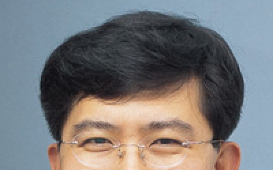 Professor Yoon named to head KIF