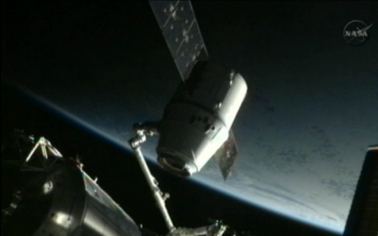 SpaceX Dragon leaves space station for trip home
