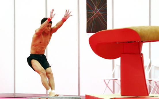 Yang and Koczi take to the air for London gold medal