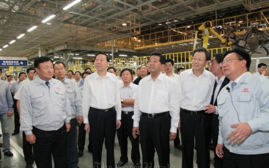 Chinese leader visits Kia Motors plant