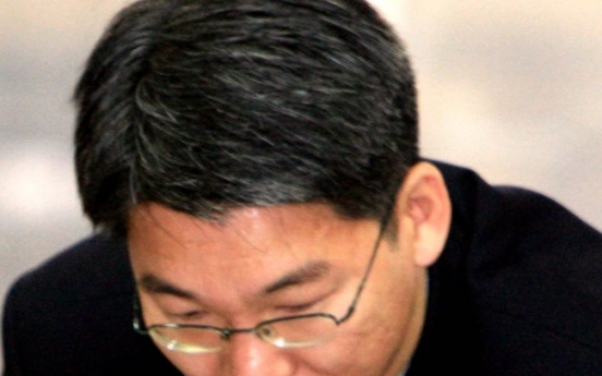 [Newsmaker] Park aide’s death resonates across politics