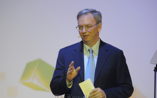 Google chairman  to sell up to 3.2 million shares