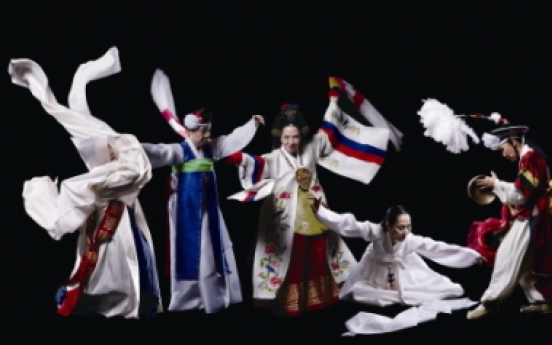 Eight Korean traditional dance masters to perform together