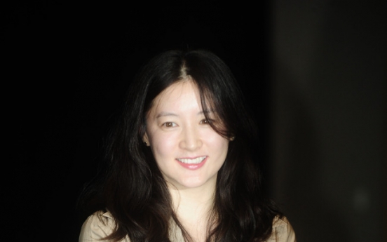 Lee Young-ae hosts Korean food dinner with diplomats