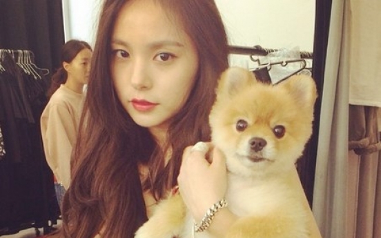 Min Hyo-rin’s dog goes viral online