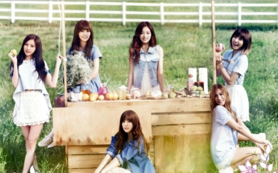 Apink tops Oricon preorder chart  