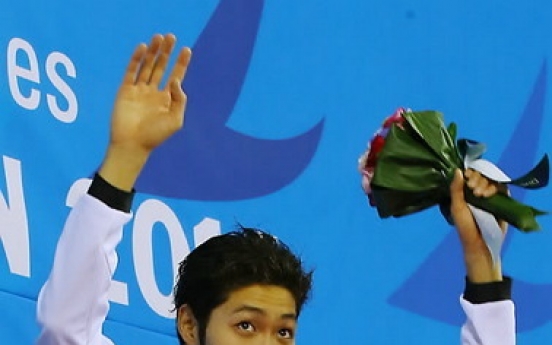 [Asian Games] Japanese swimmer Hagino named Incheon Asiad MVP