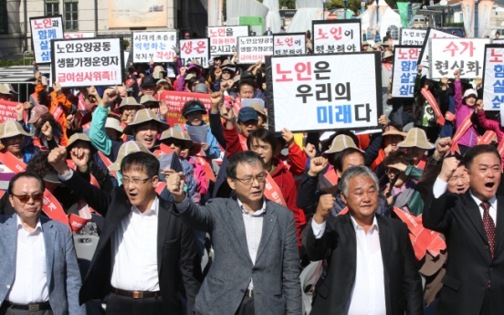Debate brews over talks of new retirement age in Korea