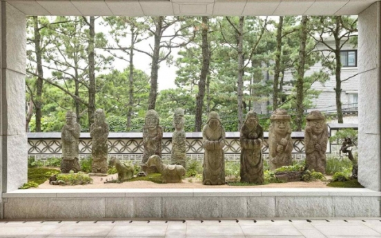 Stone statues enshrine Korean folk beliefs