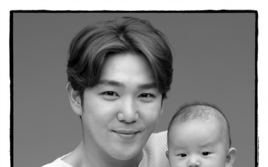 Korean celebrities pose with babies to raise adoption awareness