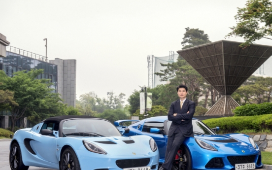 Lotus finds niche with growth of sports cars