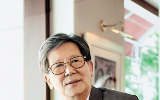 Activist, author Shin Young-bok dies at 75
