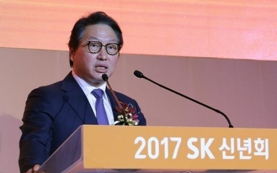 Prosecution summons SK chief Chey over scandal of impeached president