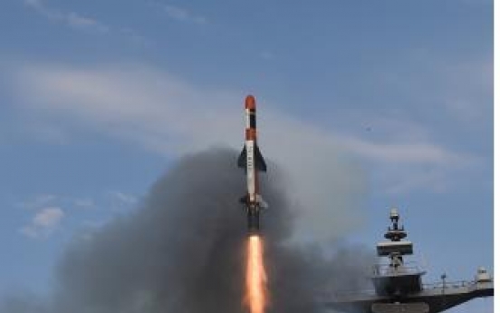 Korea's warships to have new missiles for ground targets