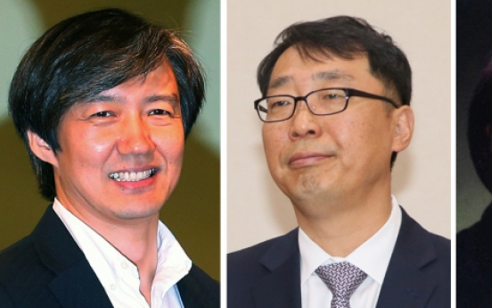 Moon Jae-in names key secretariat members