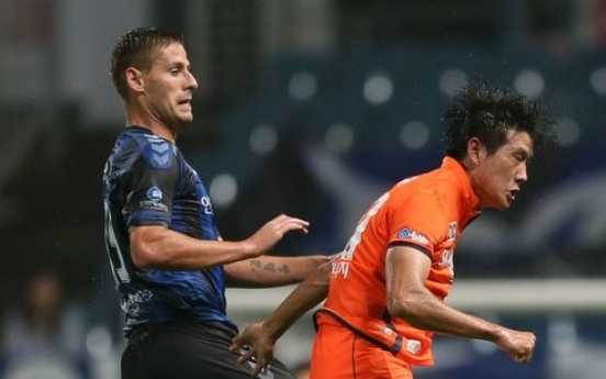 Jeju defender to visit Japanese football club to apologize for on-field violence