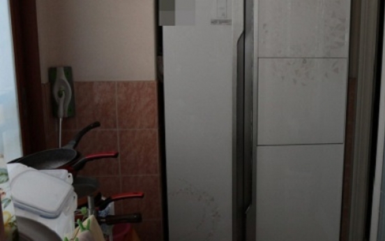 냉장고에 아기 시신 2구 유기한 30대 친모 구속영장 방침