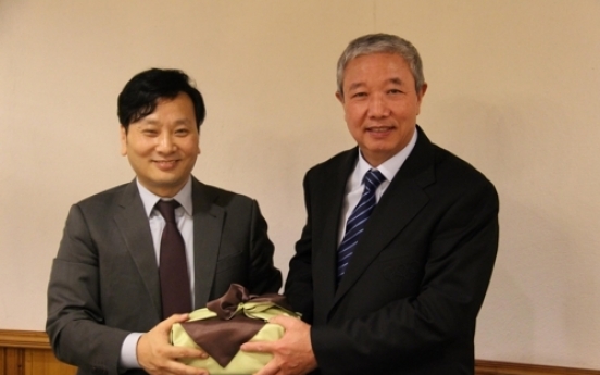 S. Korean wushu body invites N. Korea to youth competition