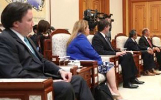 Korean president calls for stronger Korea-US alliance