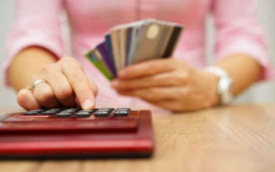 Credit card 'Dutch treat' system draws mixed responses