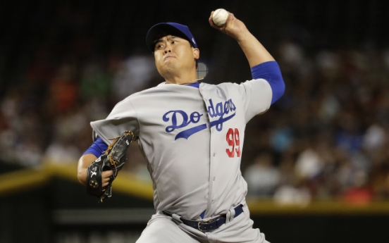 Dodgers' Ryu Hyun-jin has start pushed up due to teammate's illness