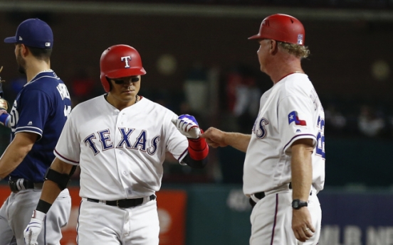 Rangers' Choo Shin-soo extends on-base streak to 39 games with 9th inning hit