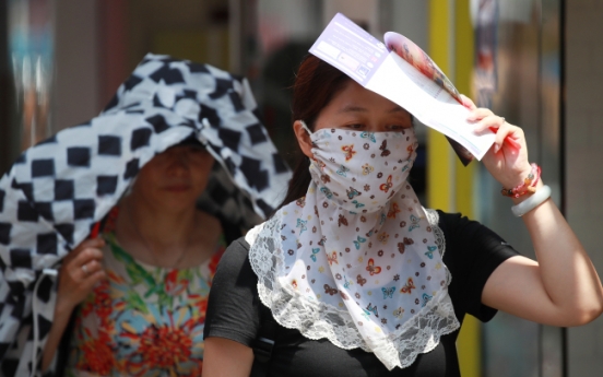Young people cautioned to drink, eat with caution amid record heat