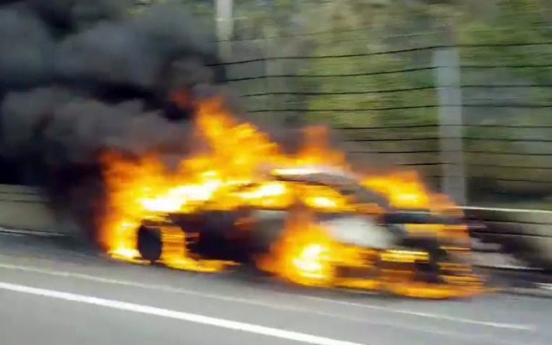 [Newsmaker] BMW blames Koreans’ driving for fires: report