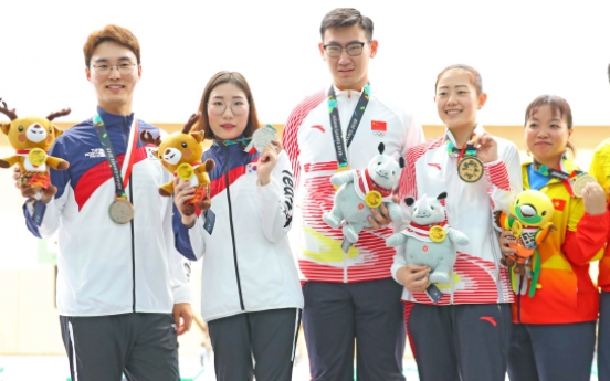 S. Korean mixed shooting team wins silver