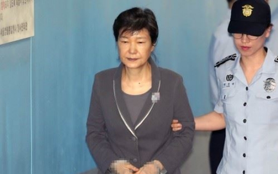 Justice Ministry refutes report that Park Geun-hye’s health in decline