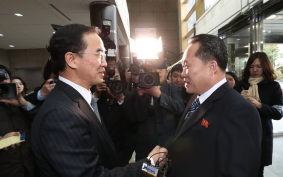 Koreas to hold high-level talks on Monday