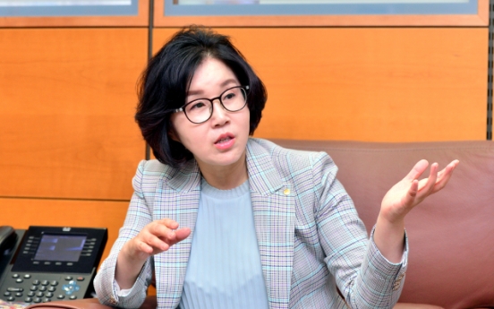[Female Finance Leaders] Corporate Korea on track to welcoming more female leaders: Woori Bank executive VP