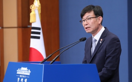 Moon’s new policy aide vows to promote fair economy, income-driven policy