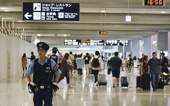 Japan travel bookings by S. Koreans halve on trade row